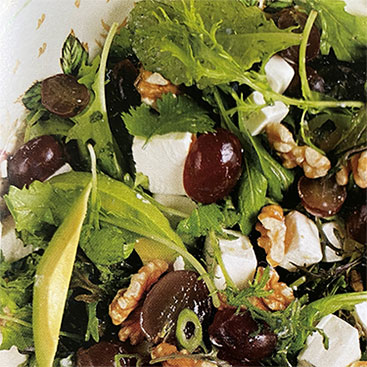 grape-avocado-walnut-feta-salad